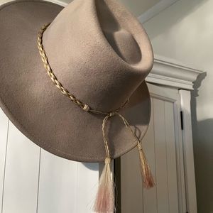 Ale by Alessandra Wool Hat with Ombré Tassel